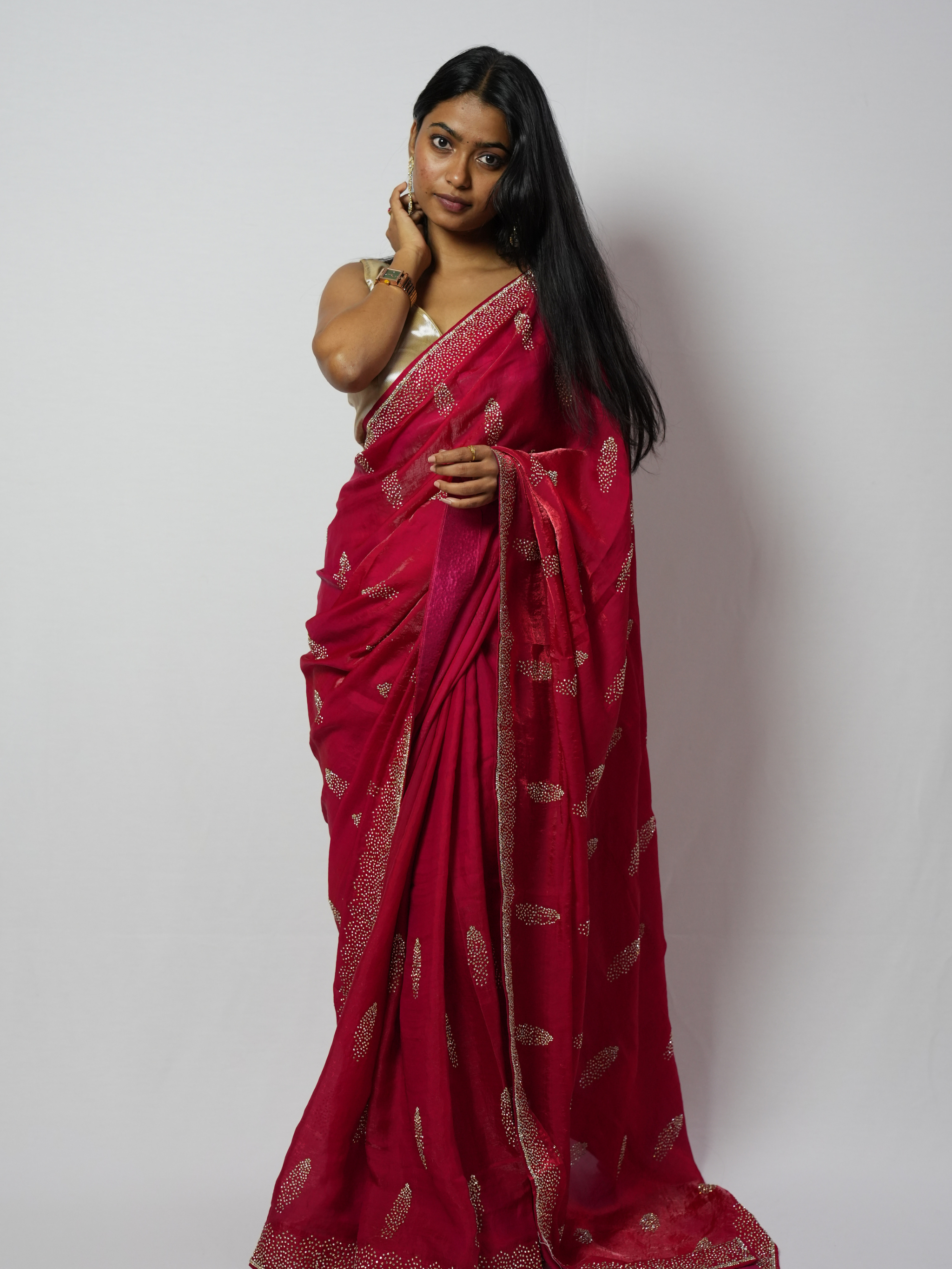 Aaradhya Rani Stone-Work Saree