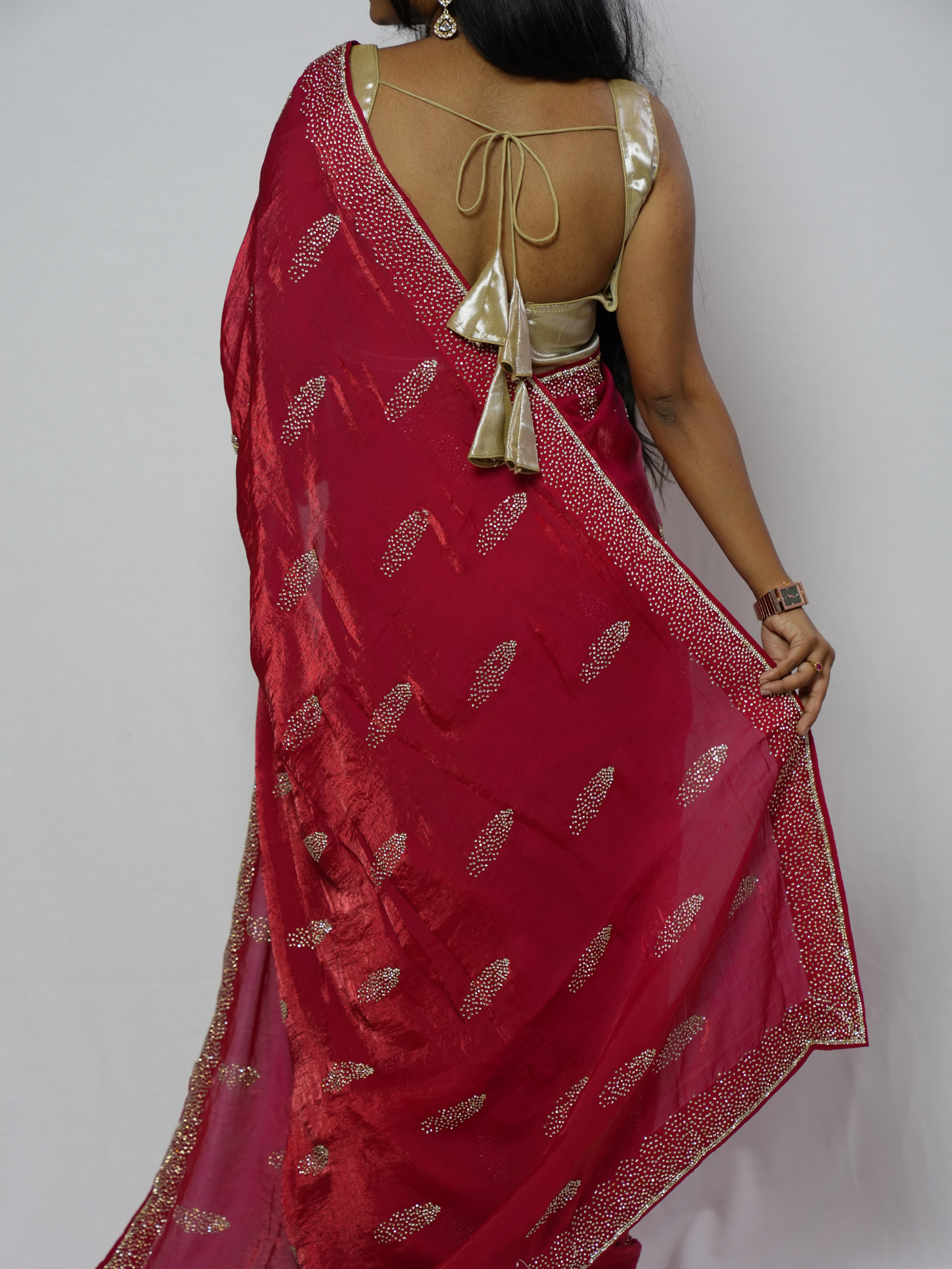 Aaradhya Rani Stone-Work Saree